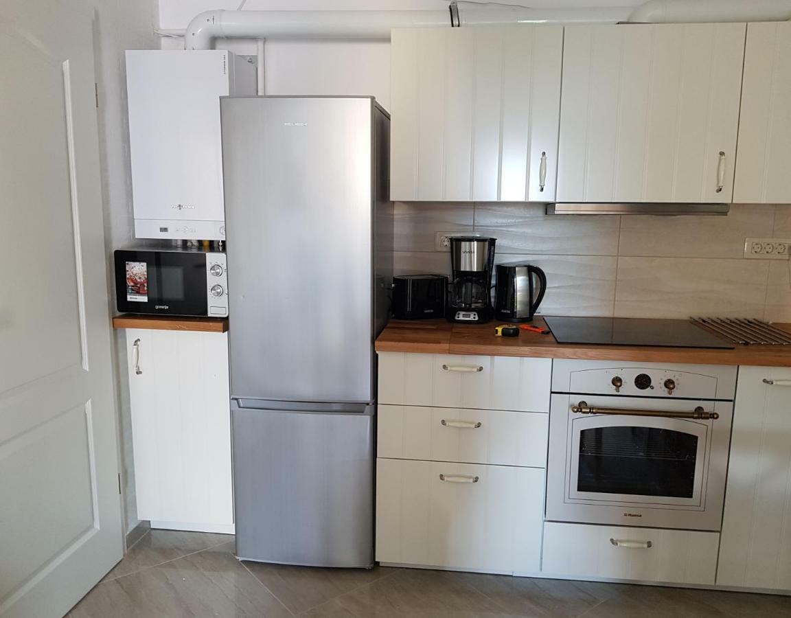 Apartament Monadin 3 Брашов Экстерьер фото