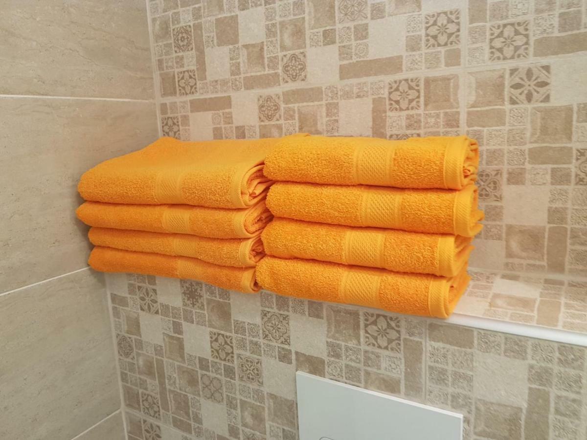 Apartament Monadin 3 Брашов Экстерьер фото