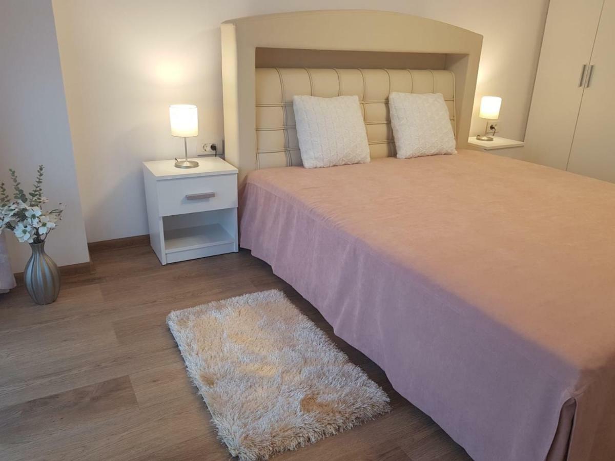 Apartament Monadin 3 Брашов Экстерьер фото
