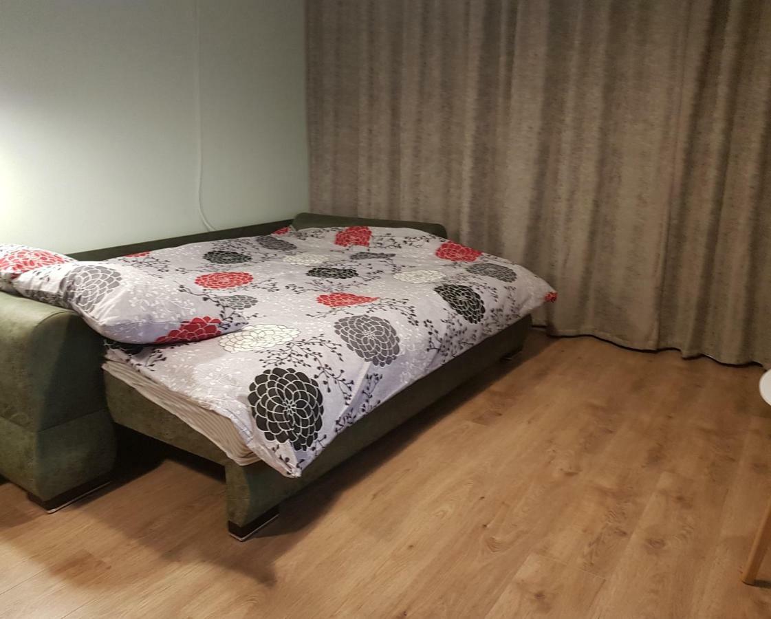 Apartament Monadin 3 Брашов Экстерьер фото